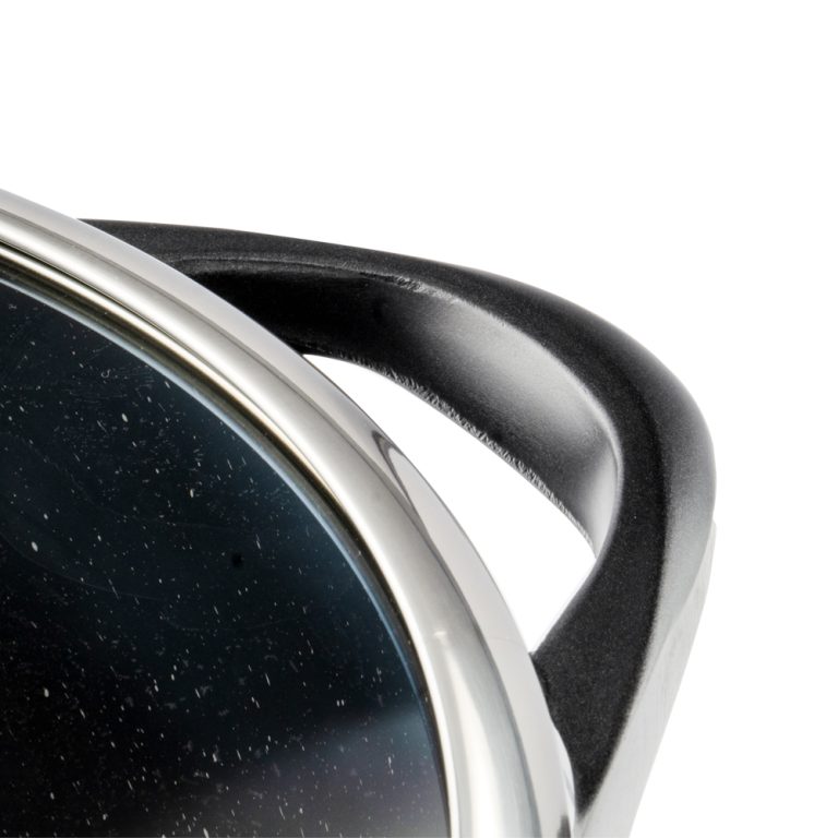 MGS 4)( قابلمه 40